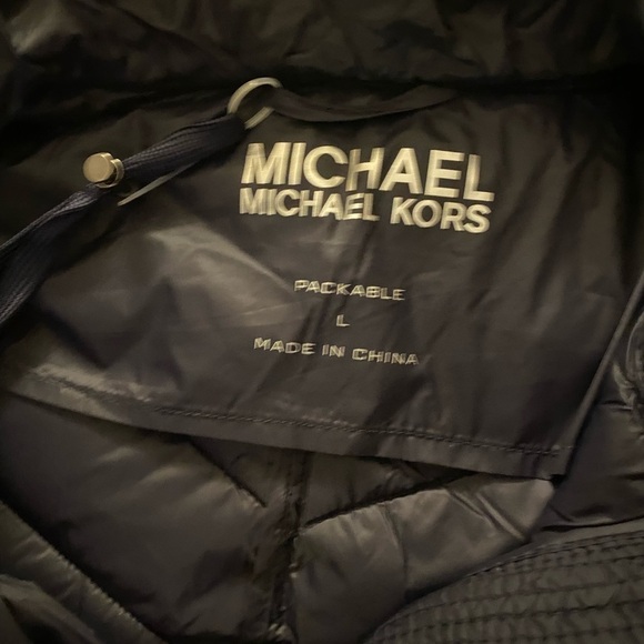 MICHAEL KORS Women’s Quilted Packable Jacket - Picture 6 of 16